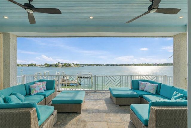 391 12TH AVENUE, Indian Rocks Beach, FL 33785