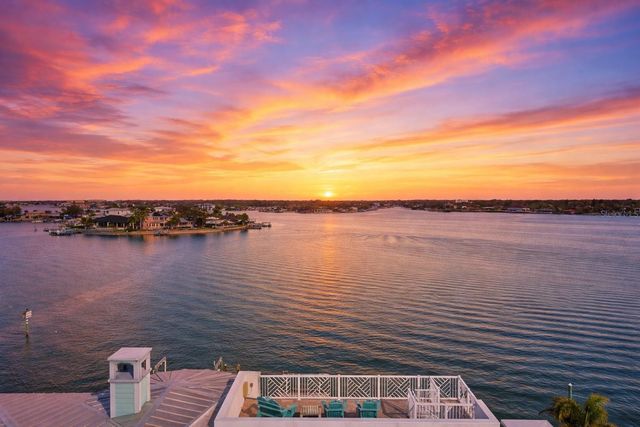 391 12TH AVENUE, Indian Rocks Beach, FL 33785