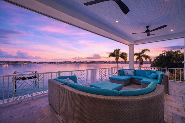 391 12TH AVENUE, Indian Rocks Beach, FL 33785