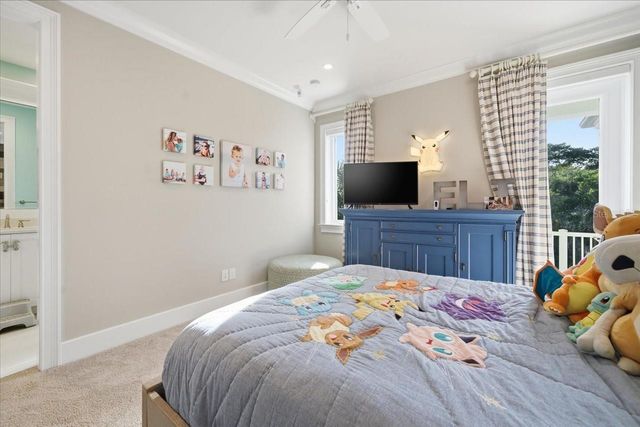 391 12TH AVENUE, Indian Rocks Beach, FL 33785