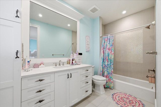 391 12TH AVENUE, Indian Rocks Beach, FL 33785