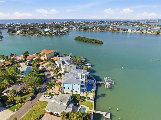 391 12TH AVENUE, Indian Rocks Beach, FL 33785