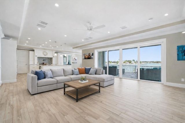 391 12TH AVENUE, Indian Rocks Beach, FL 33785