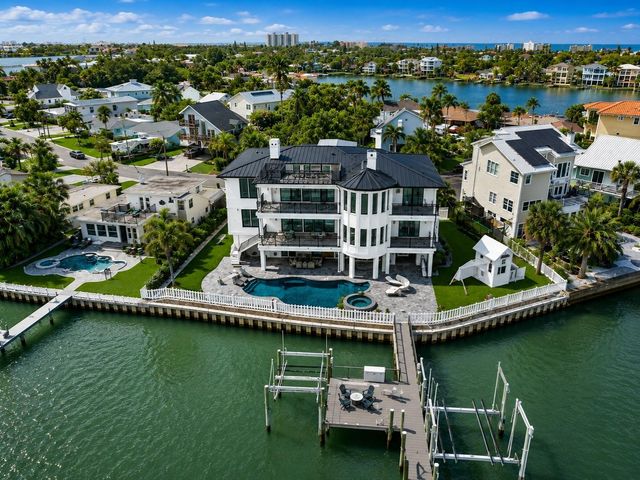 391 12TH AVENUE, Indian Rocks Beach, FL 33785
