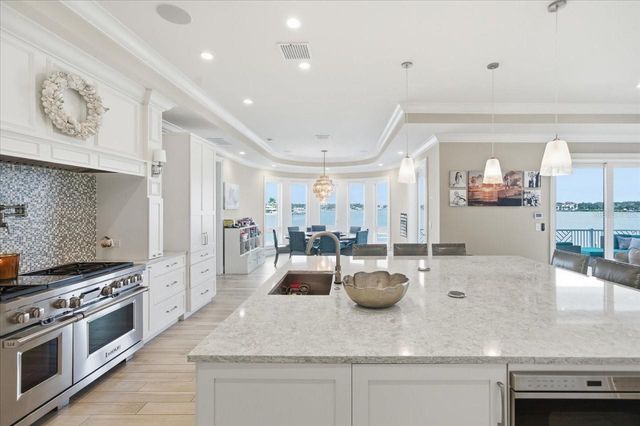 391 12TH AVENUE, Indian Rocks Beach, FL 33785