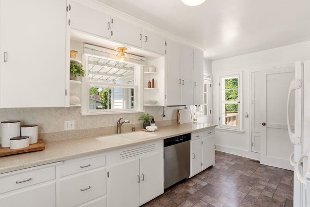 3128 S Manito Blvd, Spokane, WA 99203