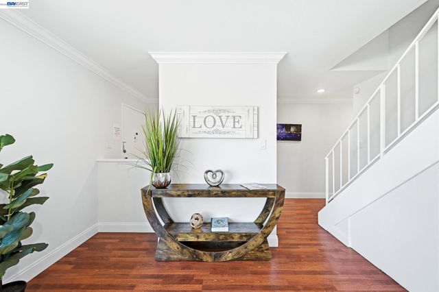 4415 Norwalk Dr 3, San Jose, CA 95129