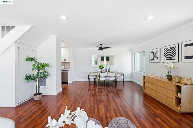 4415 Norwalk Dr 3, San Jose, CA 95129