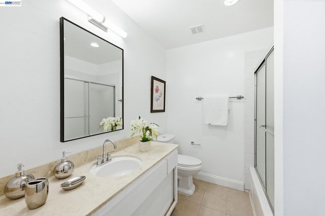 4415 Norwalk Dr 3, San Jose, CA 95129