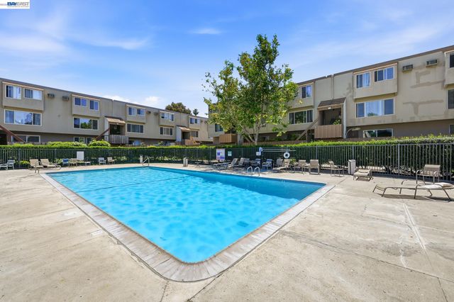 4415 Norwalk Dr 3, San Jose, CA 95129