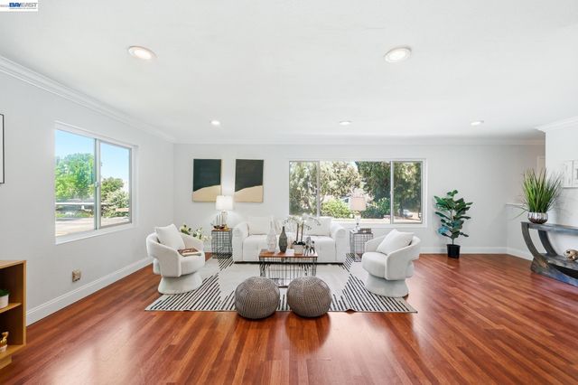 4415 Norwalk Dr 3, San Jose, CA 95129