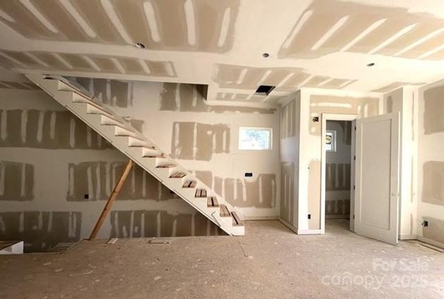 221 Walnut Avenue D, Charlotte, NC 28208