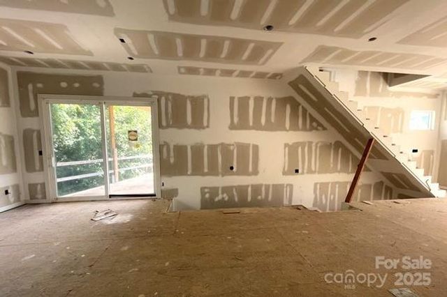 221 Walnut Avenue D, Charlotte, NC 28208