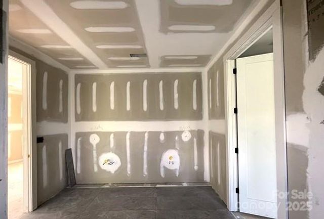 221 Walnut Avenue D, Charlotte, NC 28208