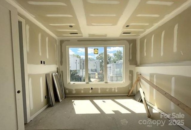 221 Walnut Avenue D, Charlotte, NC 28208