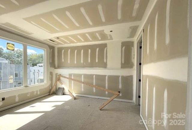 221 Walnut Avenue D, Charlotte, NC 28208