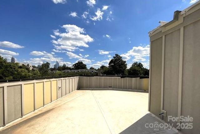 221 Walnut Avenue D, Charlotte, NC 28208