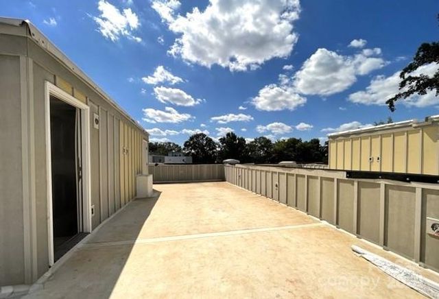 221 Walnut Avenue D, Charlotte, NC 28208