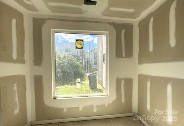 221 Walnut Avenue D, Charlotte, NC 28208