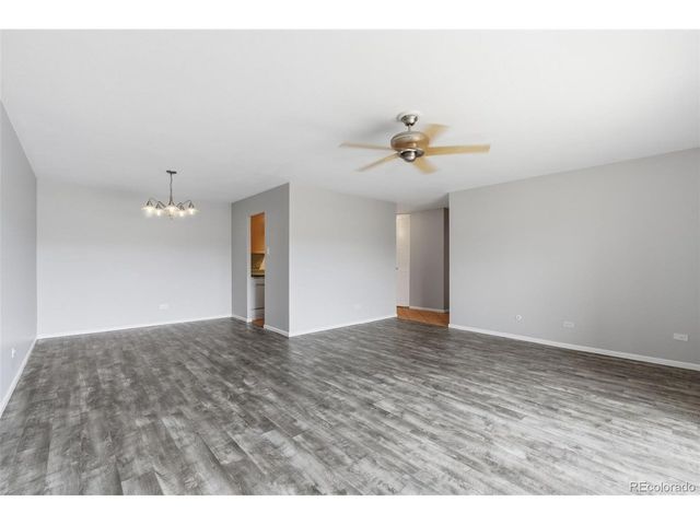 955 Eudora St 1105, Denver, CO 80220