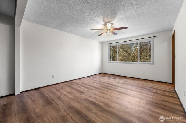 25847 185th Place SE, Covington, WA 98042