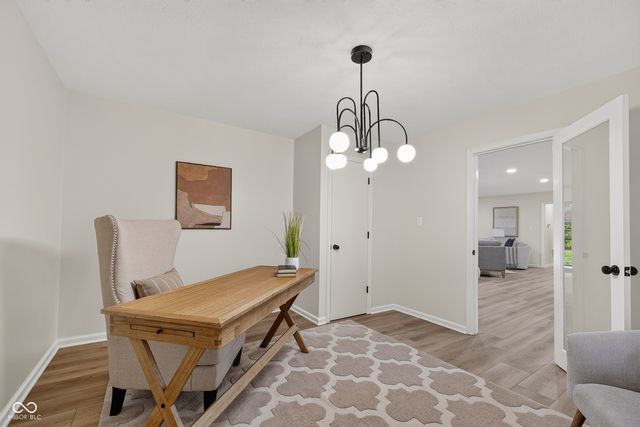 9230 Westfield, Indianapolis, IN 46240