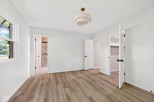9230 Westfield, Indianapolis, IN 46240