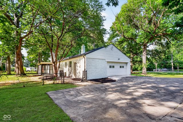 9230 Westfield, Indianapolis, IN 46240