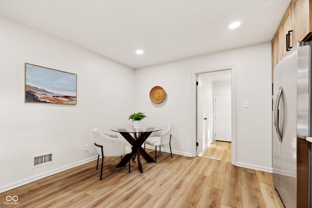 9230 Westfield, Indianapolis, IN 46240