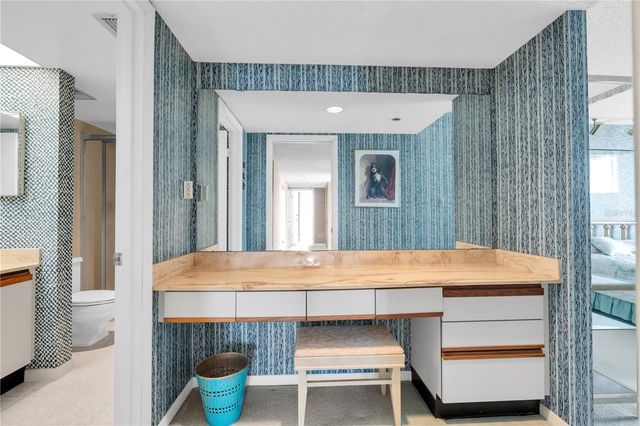 7600 BAYSHORE DRIVE 701, Treasure Island, FL 33706