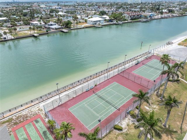 7600 BAYSHORE DRIVE 701, Treasure Island, FL 33706