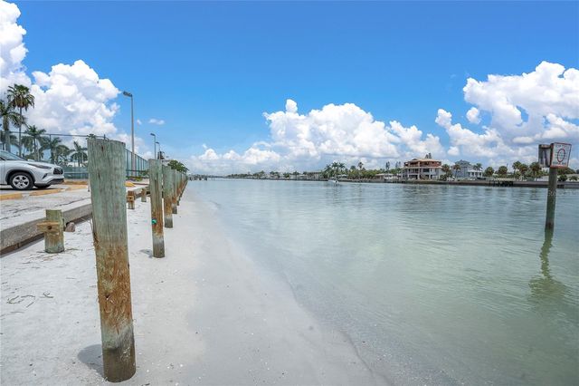 7600 BAYSHORE DRIVE 701, Treasure Island, FL 33706