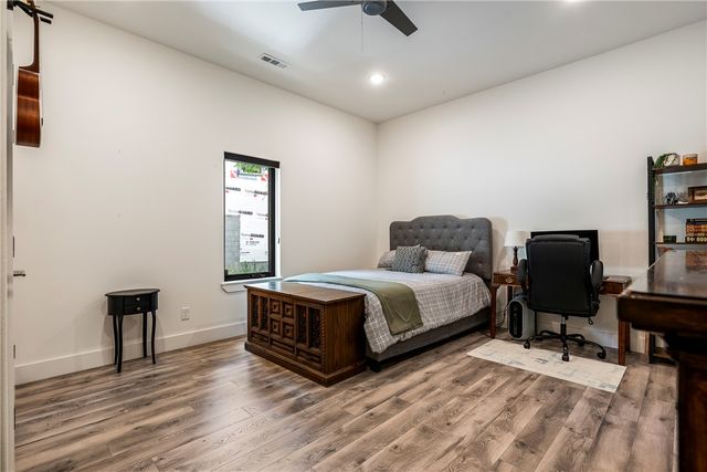 37 Shropshire Drive, Bella Vista, AR 72714
