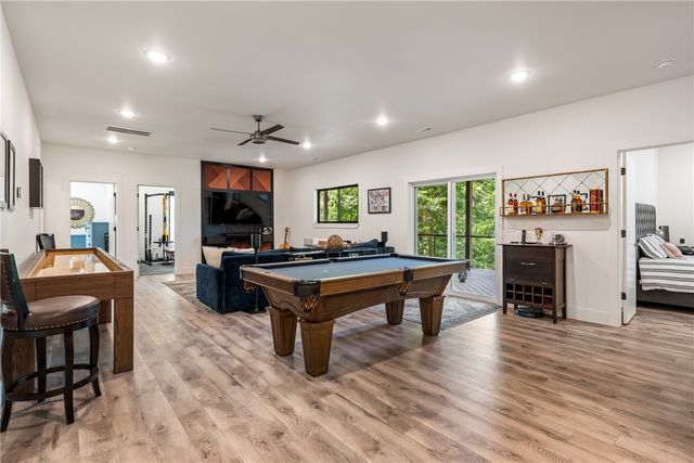 37 Shropshire Drive, Bella Vista, AR 72714