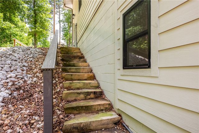 37 Shropshire Drive, Bella Vista, AR 72714