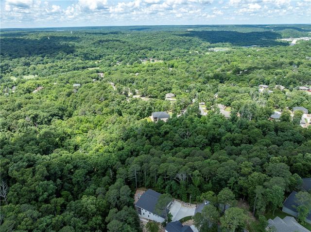 37 Shropshire Drive, Bella Vista, AR 72714
