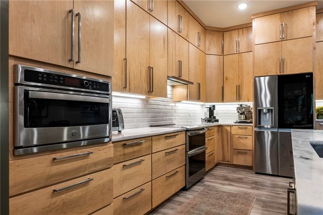 37 Shropshire Drive, Bella Vista, AR 72714