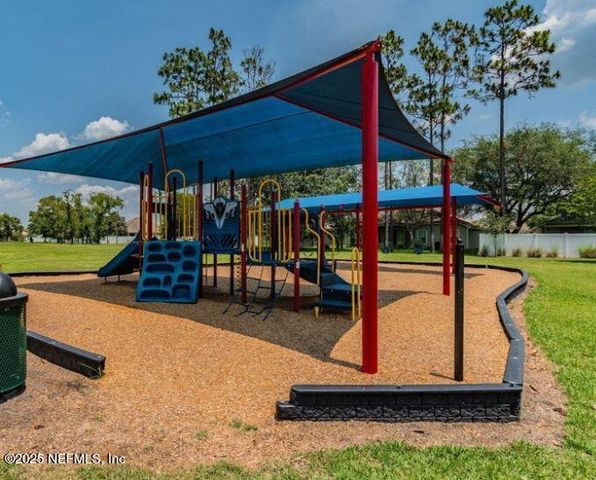 1837 CREEKVIEW Drive, Green Cove Springs, FL 32043