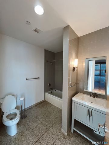 33 North Water Street 301, Norwalk, CT 06854