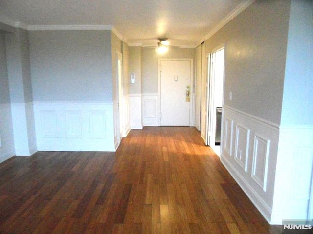 276 Prospect Street, East Orange, NJ 07017