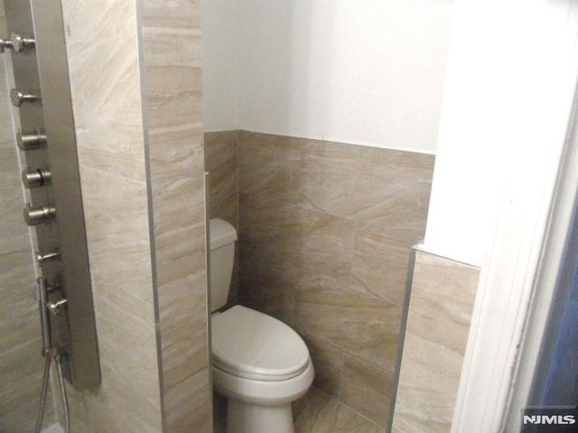 276 Prospect Street, East Orange, NJ 07017