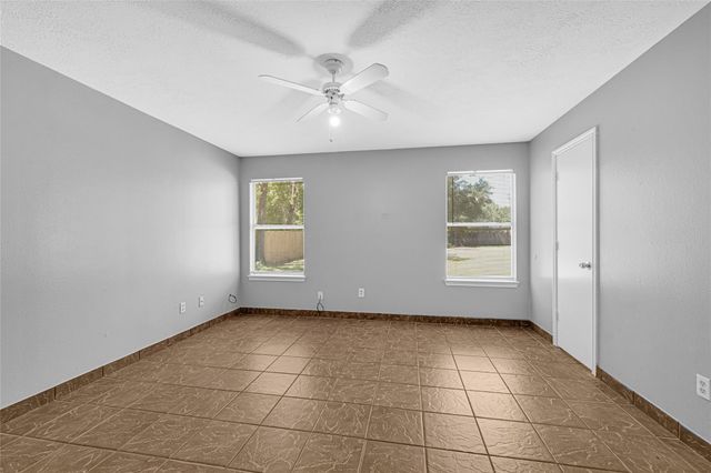 18931 Iris Ln Lane, Porter, TX 77365