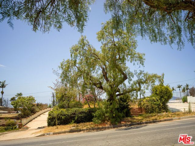 1041 Chautauqua Boulevard, Pacific Palisades (los Angeles), CA 90272