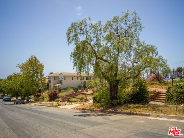 1041 Chautauqua Boulevard, Pacific Palisades (los Angeles), CA 90272