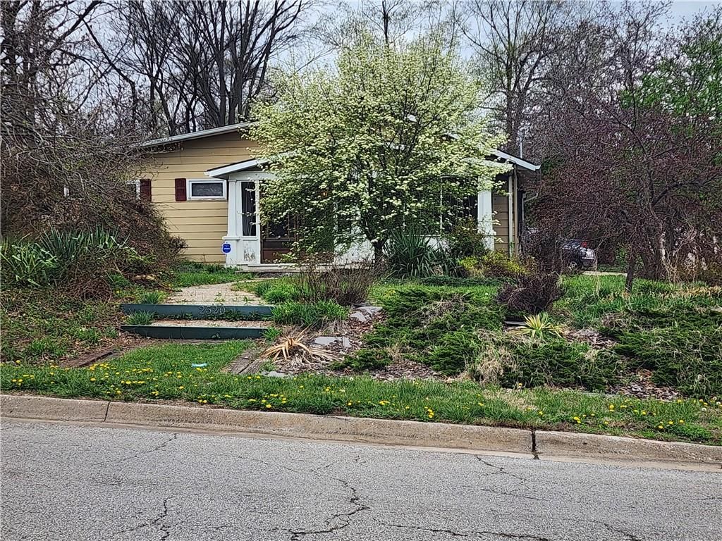 2520 N 27 Street, Kansas City, KS 66104