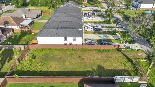 8230 Bigwood Street, Houston, TX 77078
