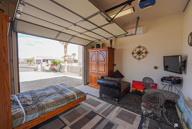12729 E 49 St, Yuma, AZ 85367
