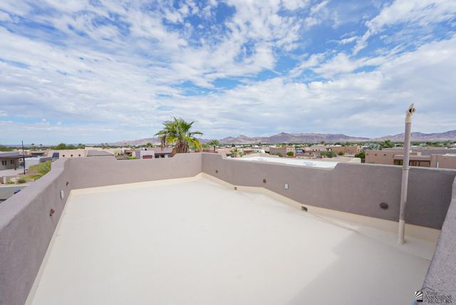 12729 E 49 St, Yuma, AZ 85367