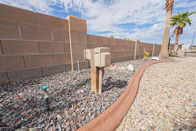 12729 E 49 St, Yuma, AZ 85367