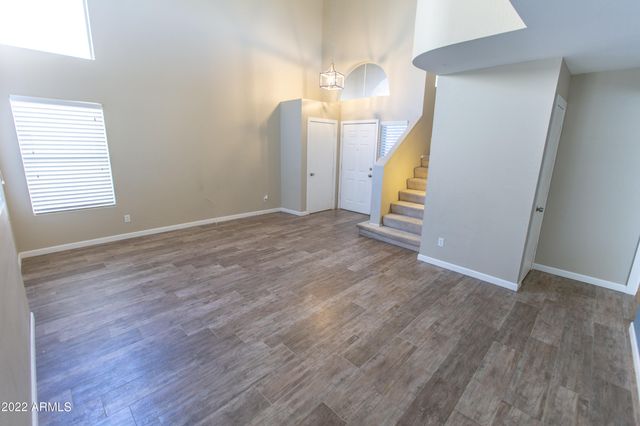 19432 N 50th Avenue, Glendale, AZ 85308